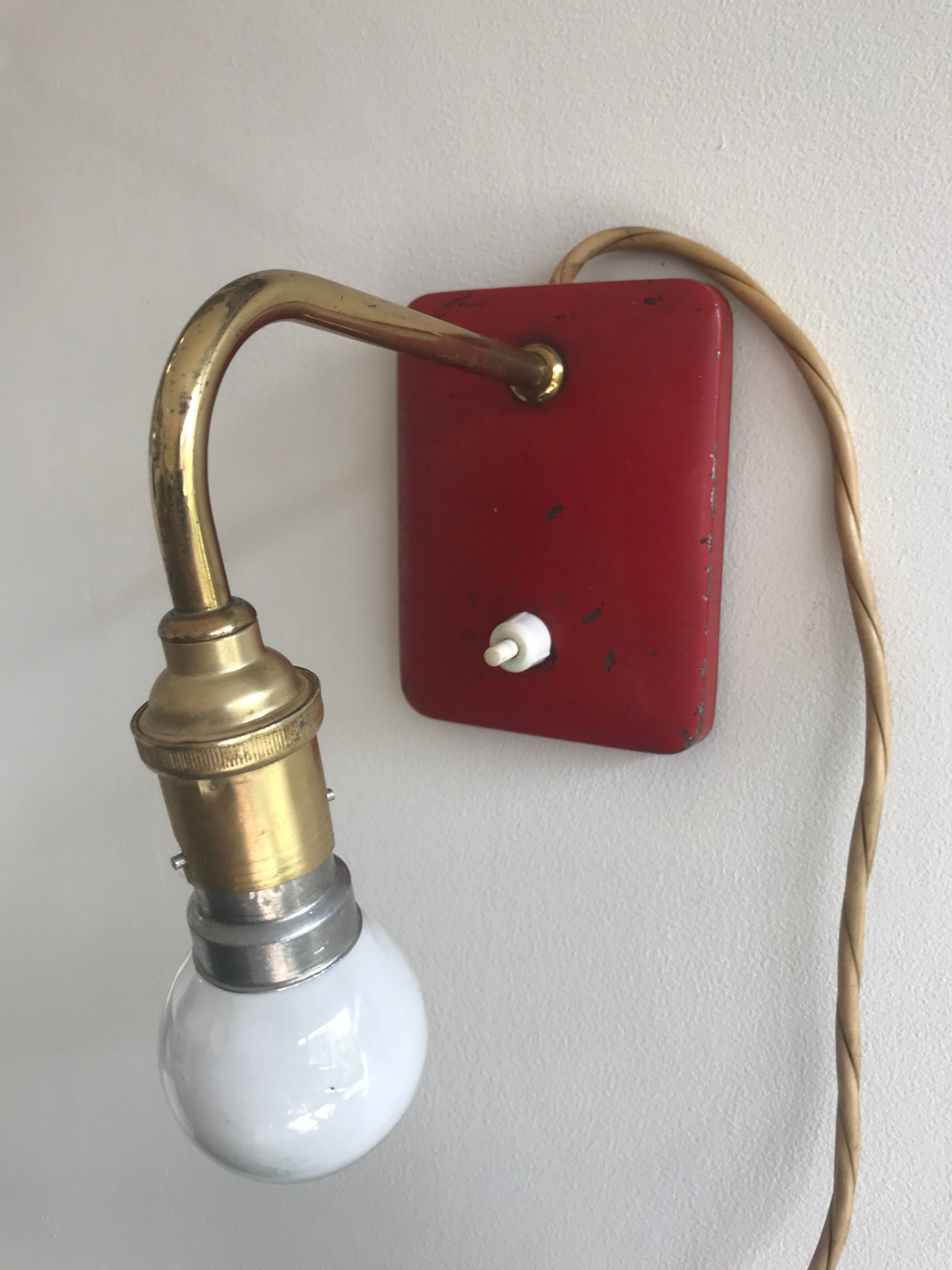 Wall lamp