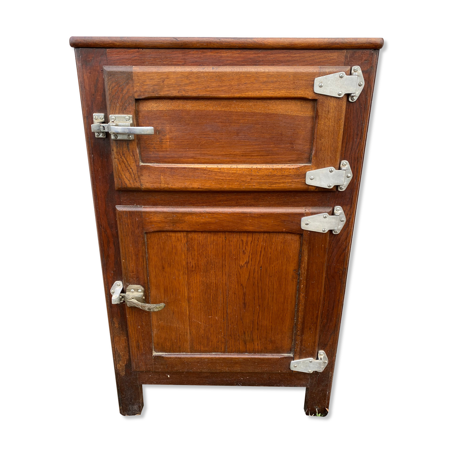 Cooler trade furniture