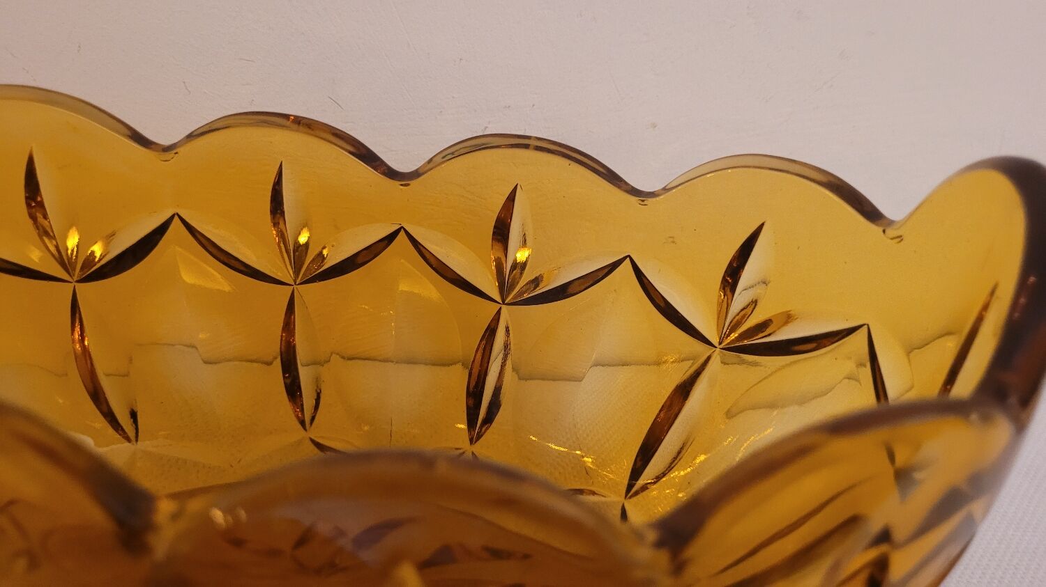 Empty pocket amber glass 60's