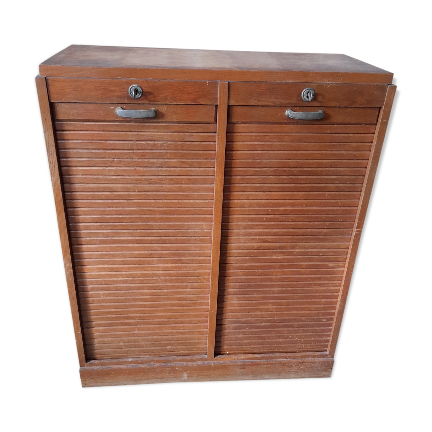 Old curtain cabinet 1950