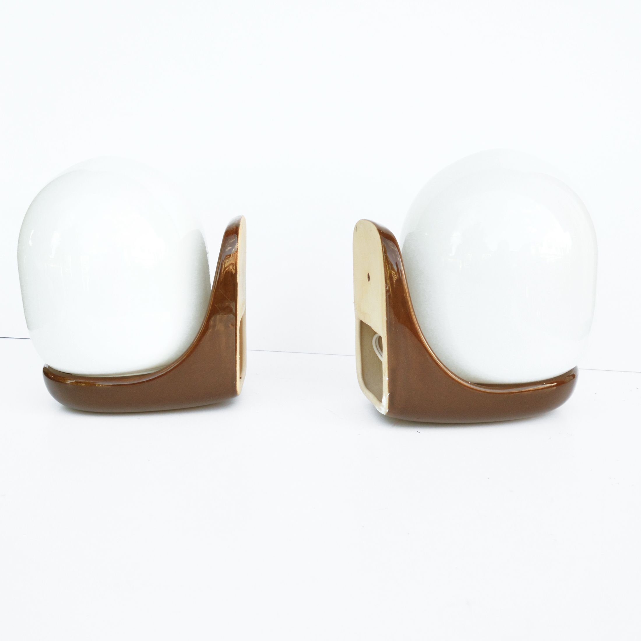 Pair of wall lamps, type Ł-1, designed by K. Łaszkiewicz, W. Kościan, Poland, 1980s