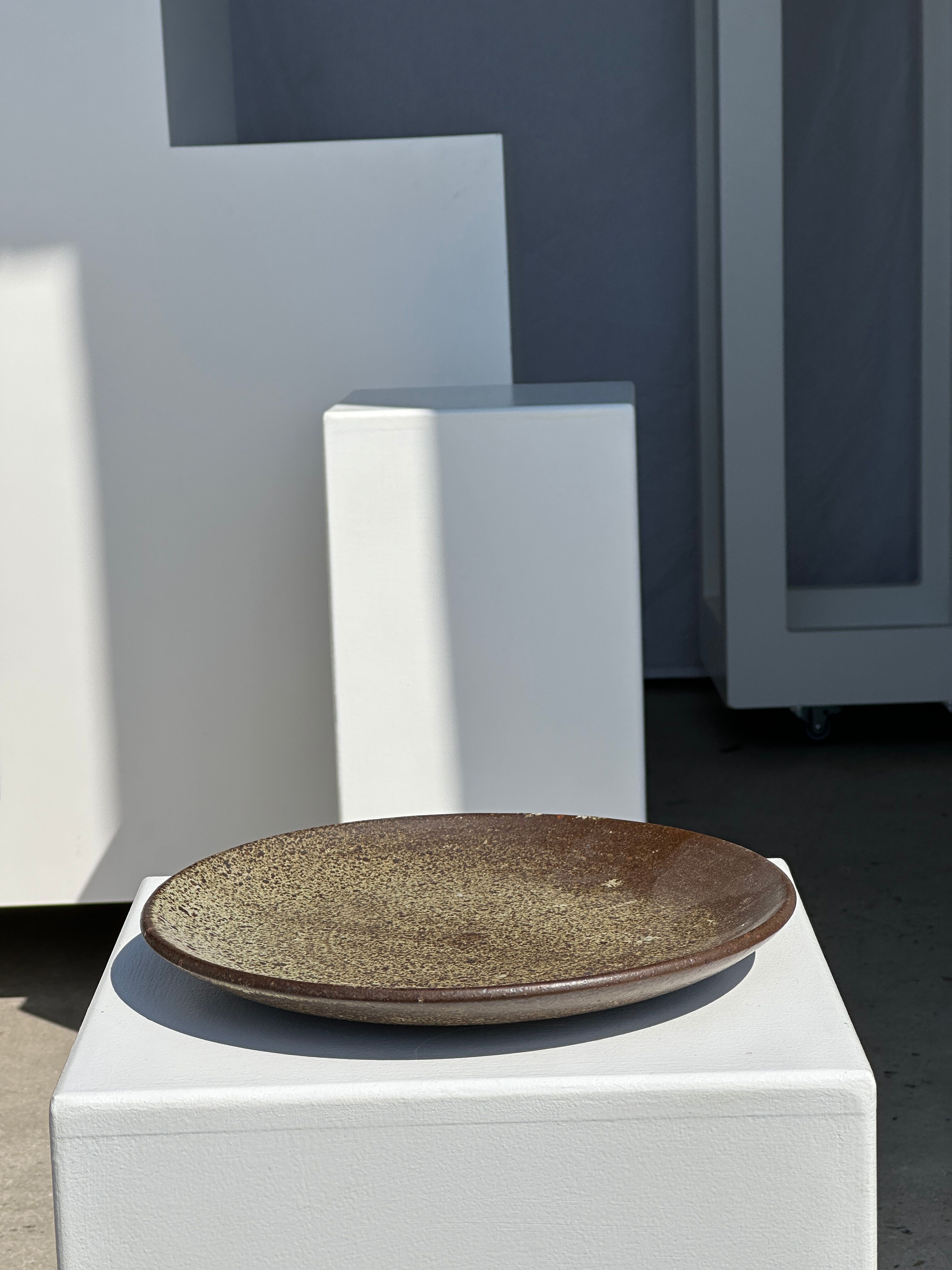 Indonesian green ceramic dish D:26.5