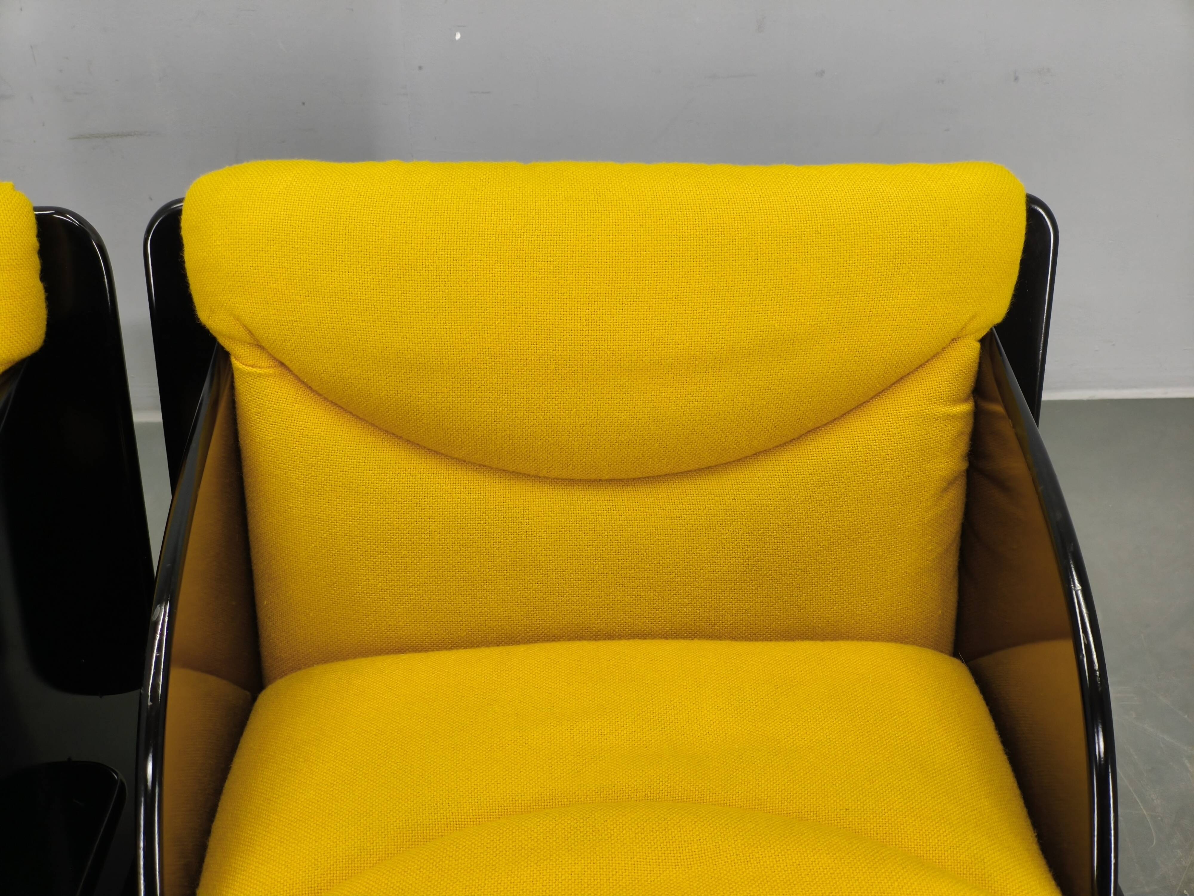 Pair of Italian Space Age Armchairs, Black Lacquer, 1970s