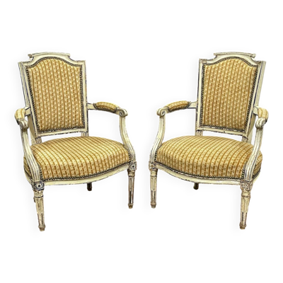 Paire de cabriolets d'époque Louis XVI en hêtre