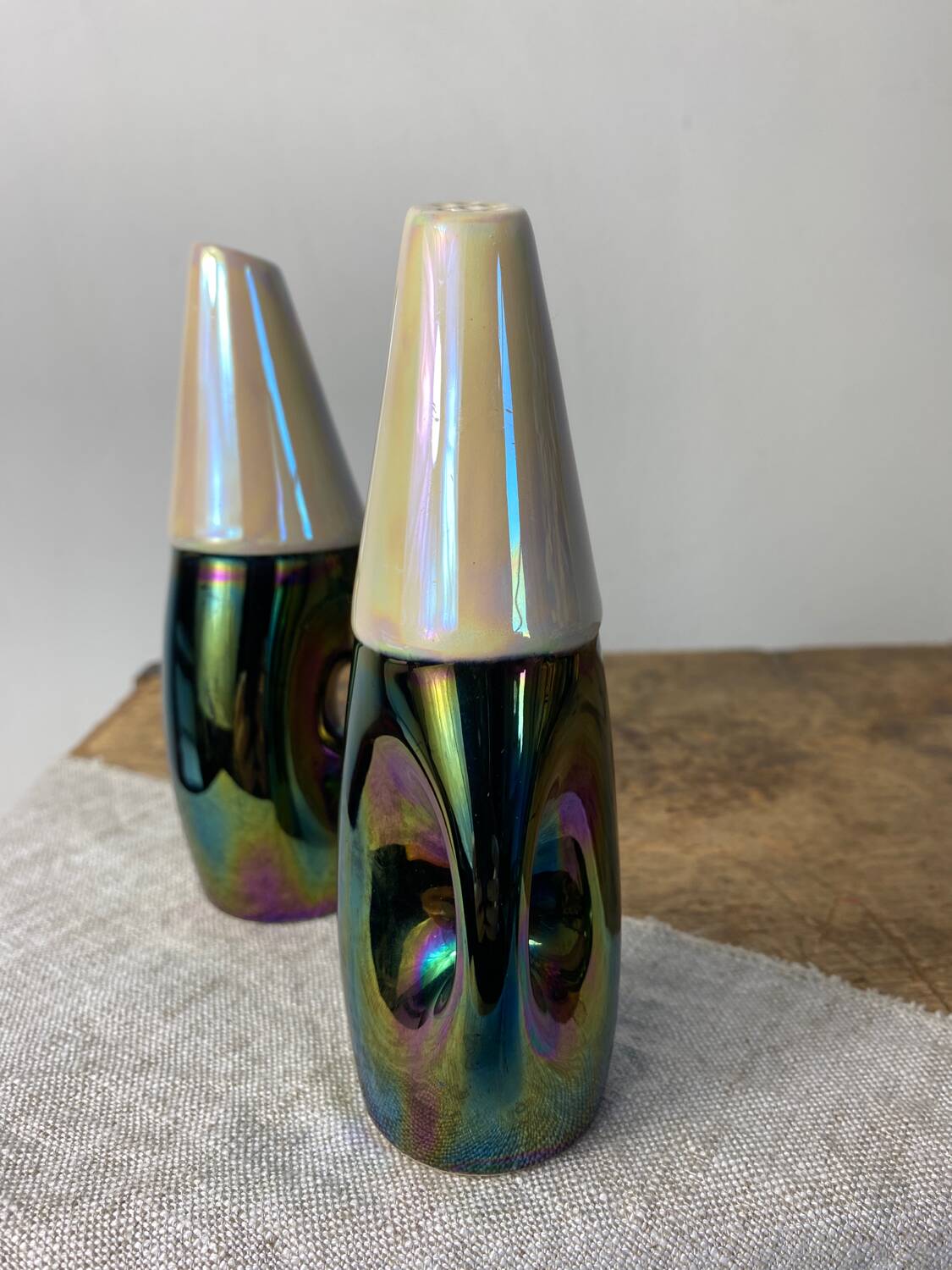 Ceramic salt and pepper shakers from the Verceram collection