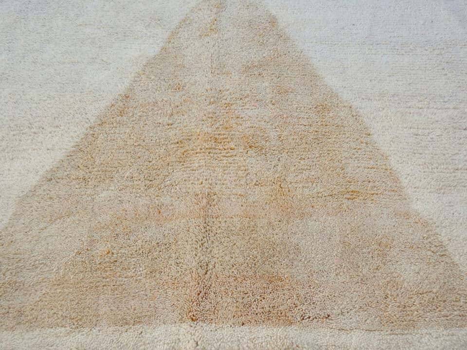 Moroccan Azilal rug 250cmx150cm