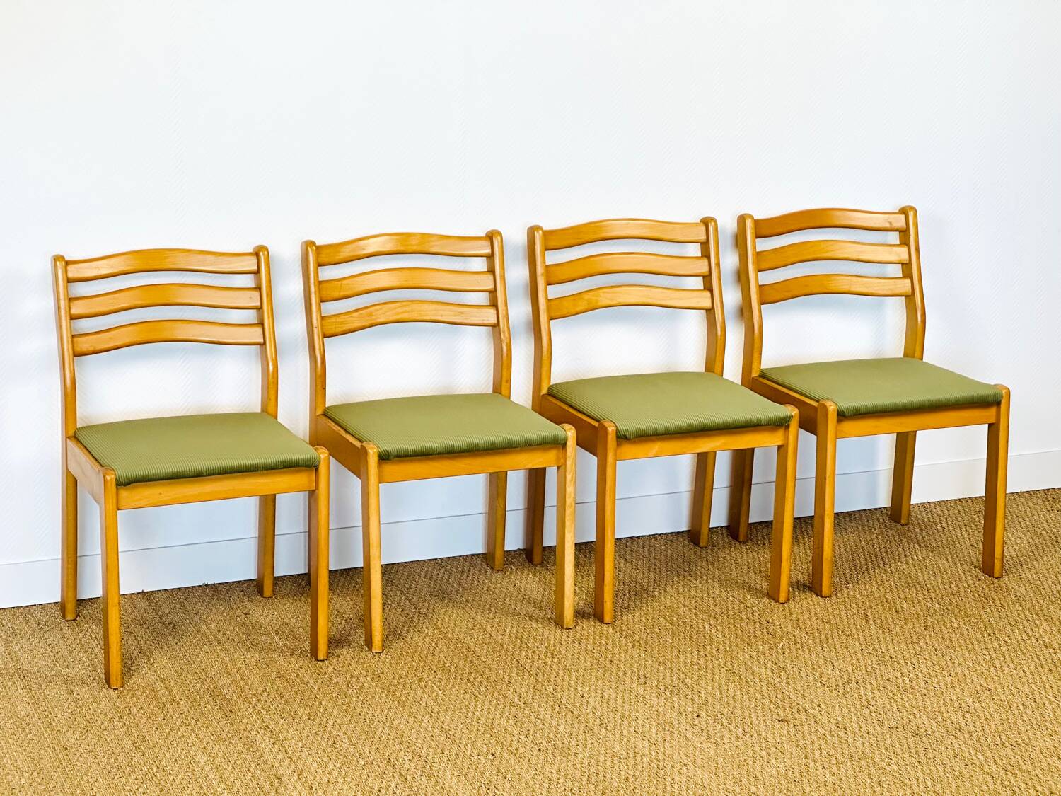 4 vintage Scandinavian chairs from the 1960s