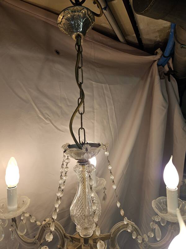 Vintage 5-arm tassel chandelier.