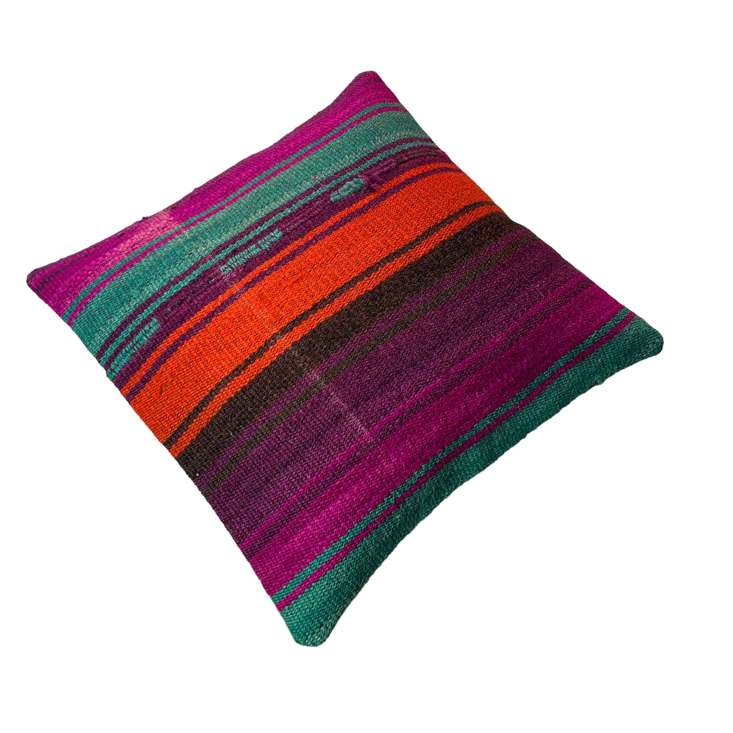Vintage turkish kilim cushion cover , 40 x 40 cm