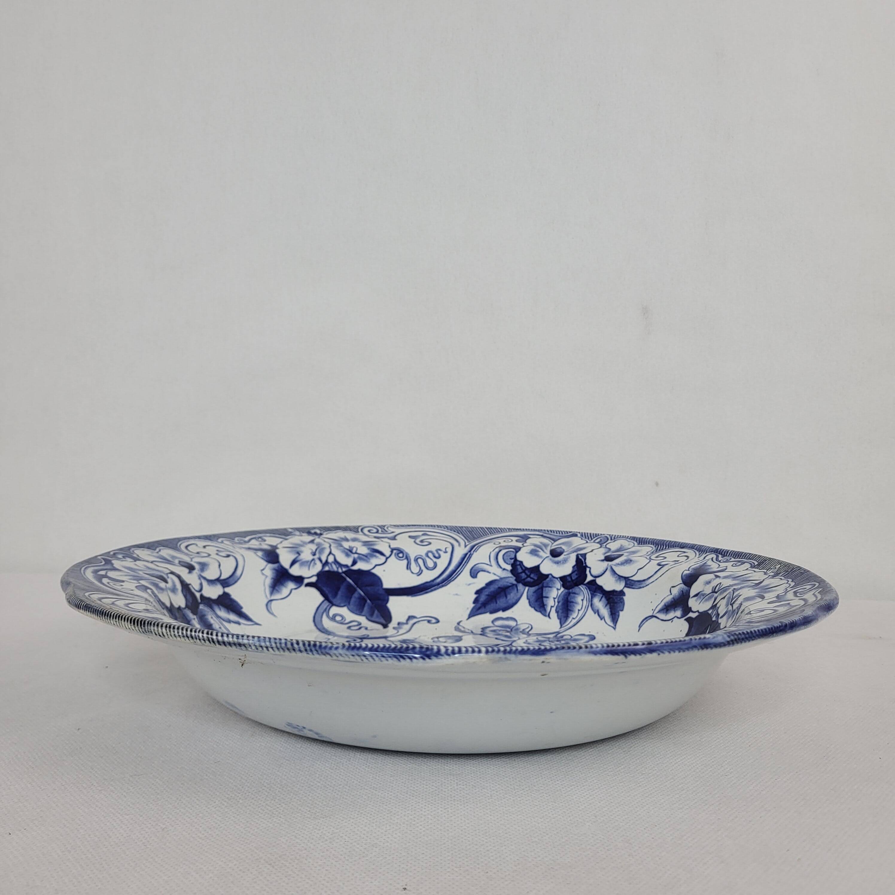 Creil & Montereau Flora round hollow dish Round hollow dish in Creil earthenware