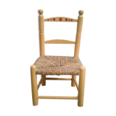 Child chair and wood and straw