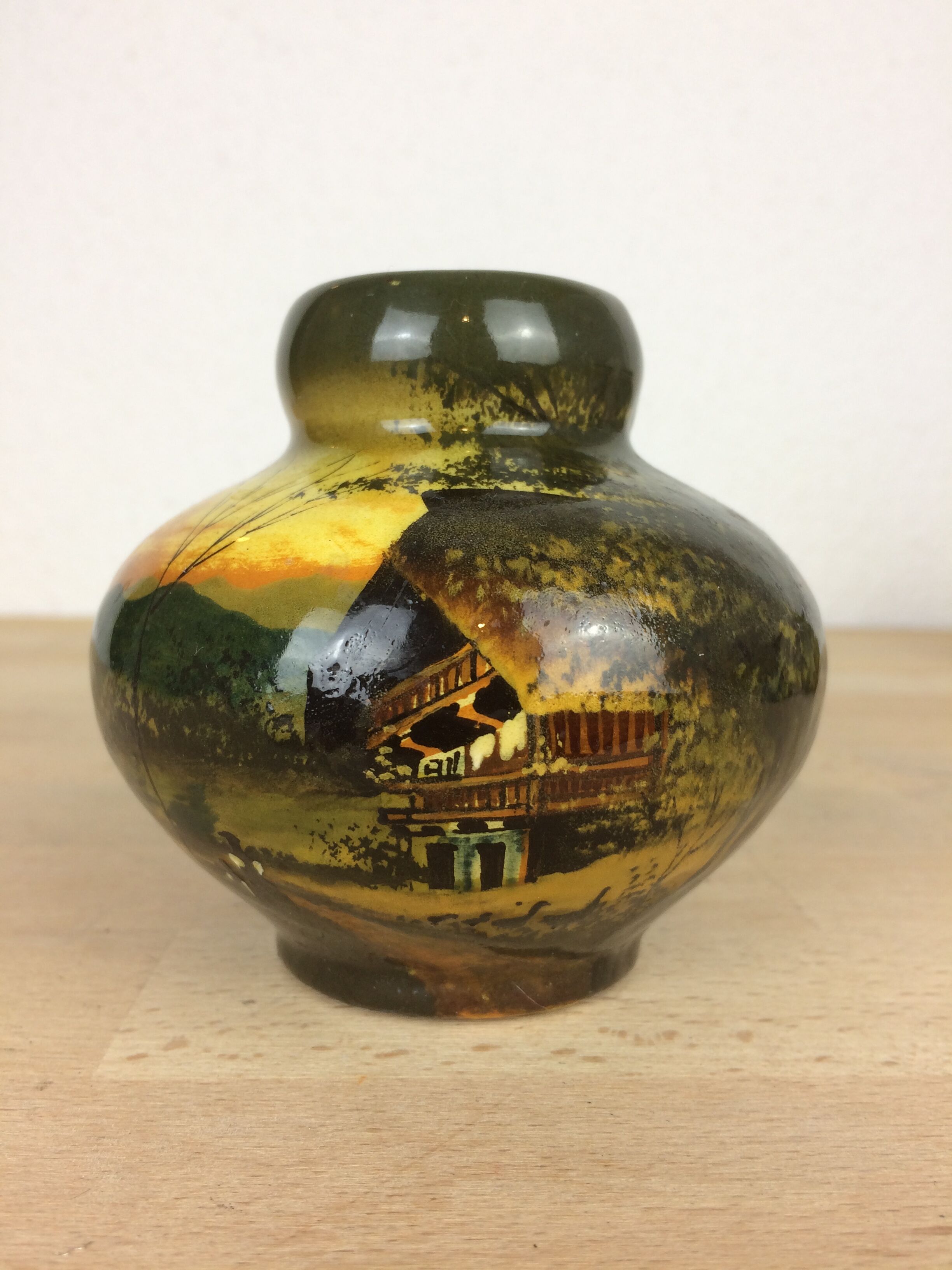 Vase ceramic ball decorations fir trees