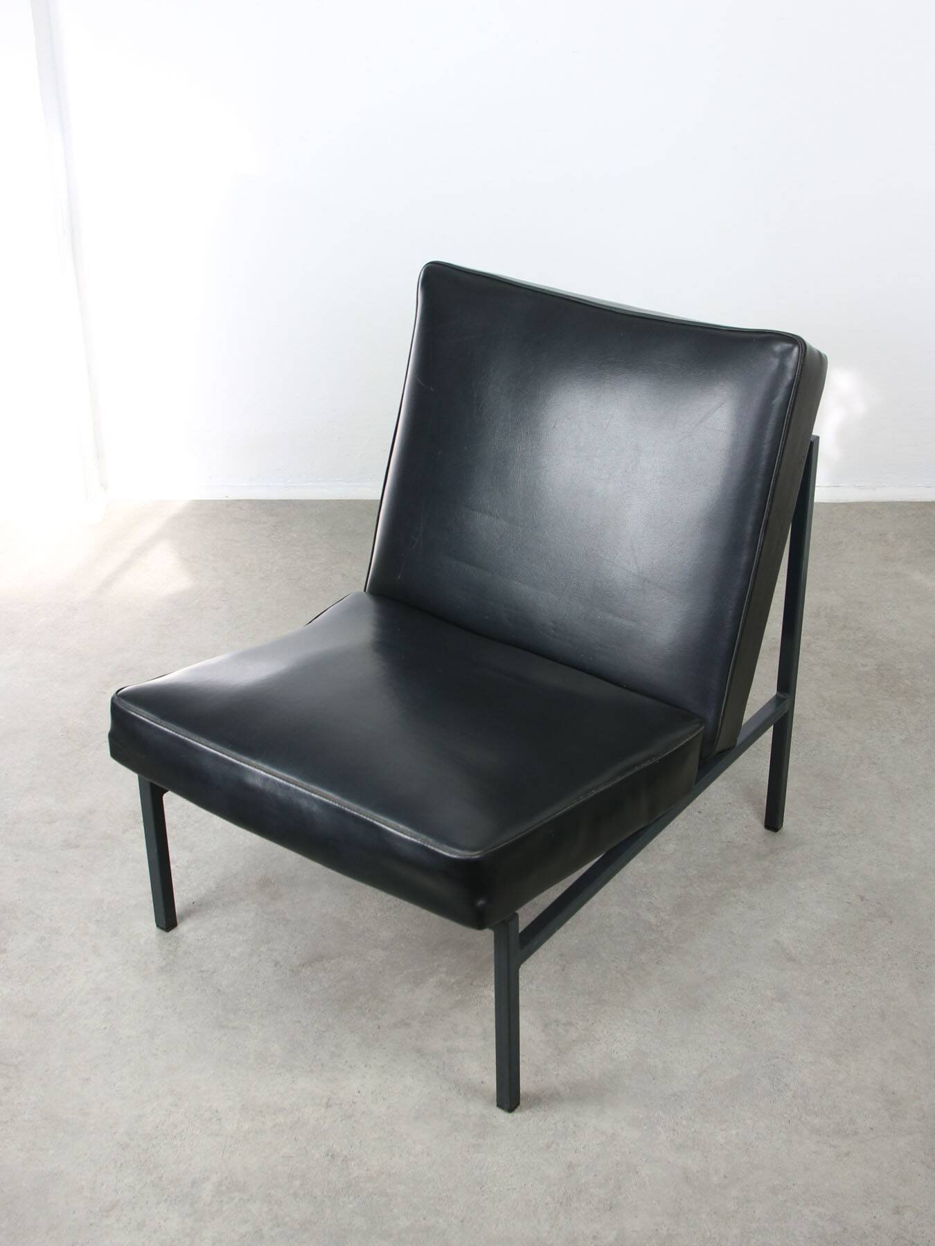 Fauteuil lounge vintage noir de Stol Kamnik, 1960s