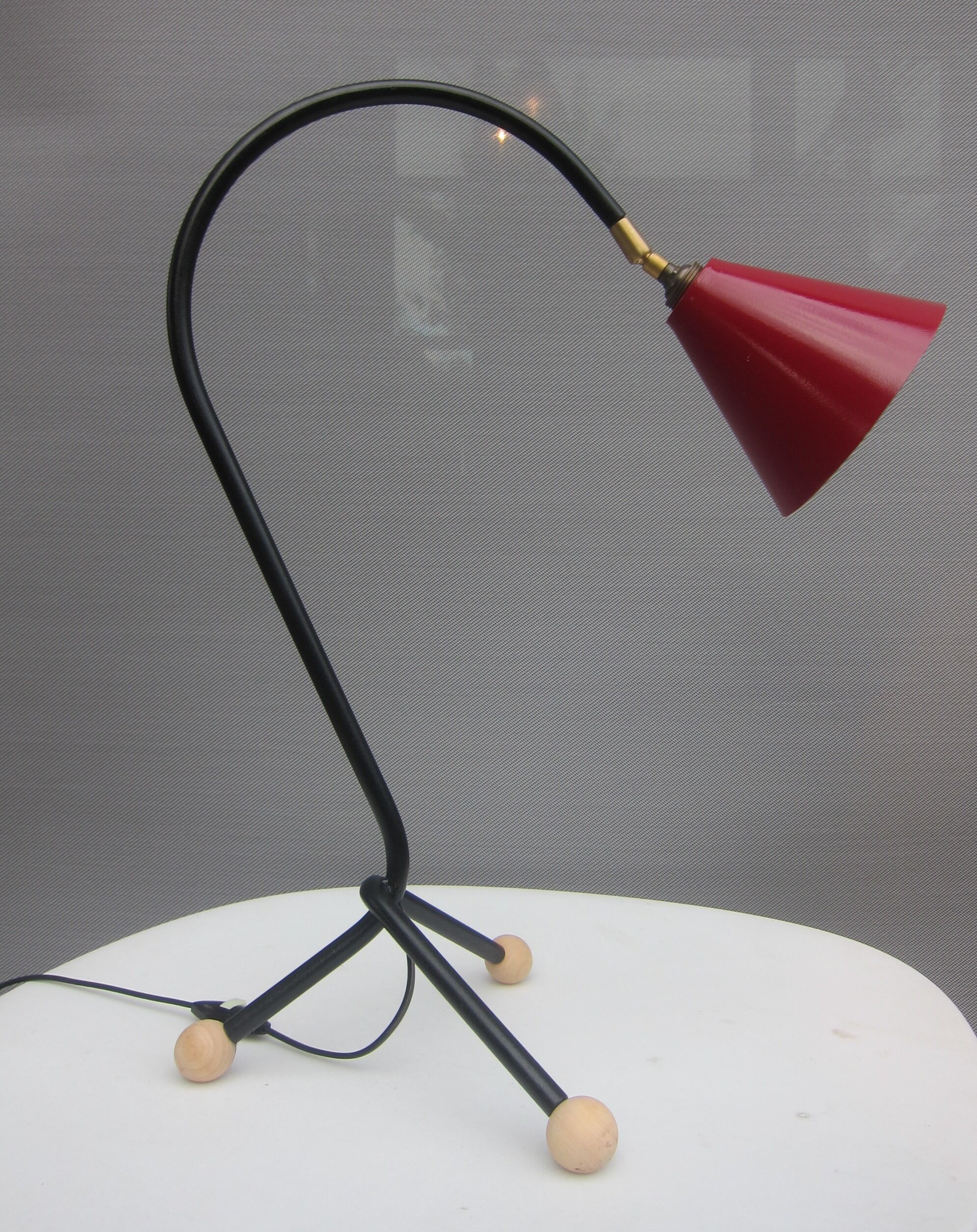 Tripod bedside lamp red Sputnik
