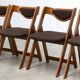 Ensemble de six chaises de salle à manger sculpturales italiennes.