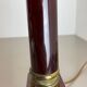 Lampe de table moderniste rouge catalina et tube en laiton, italie, années 1960