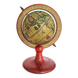 Globe terrestre en bois vintage