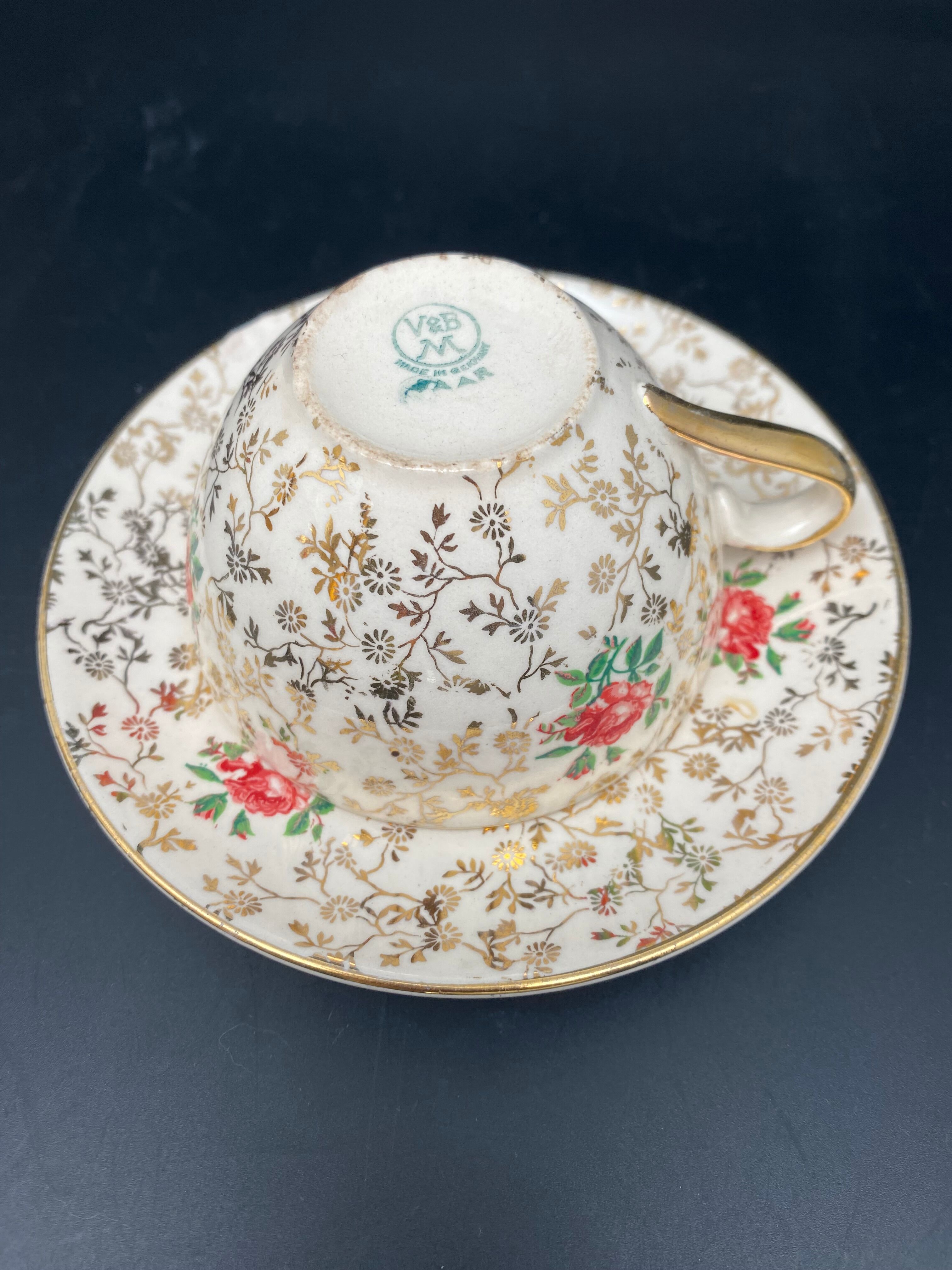 Villeroy & Boch porcelain tea set roses and gilding