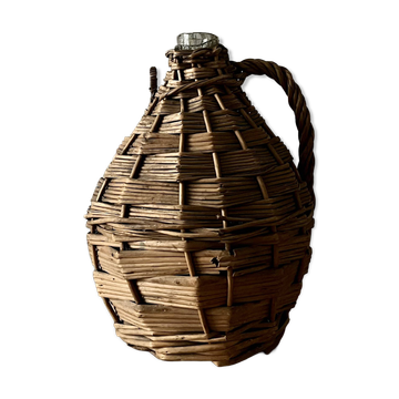 Give me a rattan Jeanne.