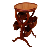 Table d'Appoint En Acajou , Anglaise , Porte Revue