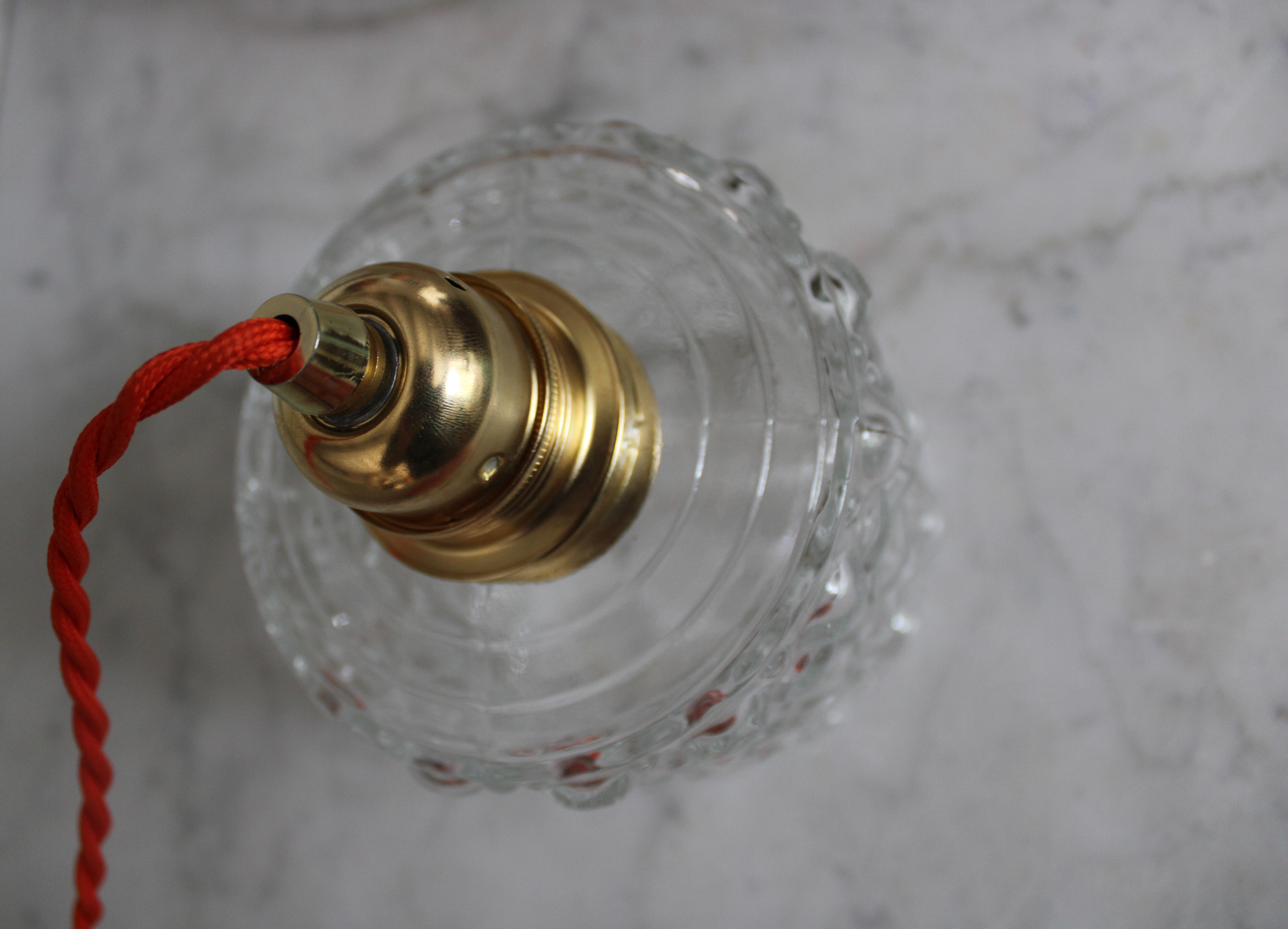 Moulded glass globe walk-in lamp