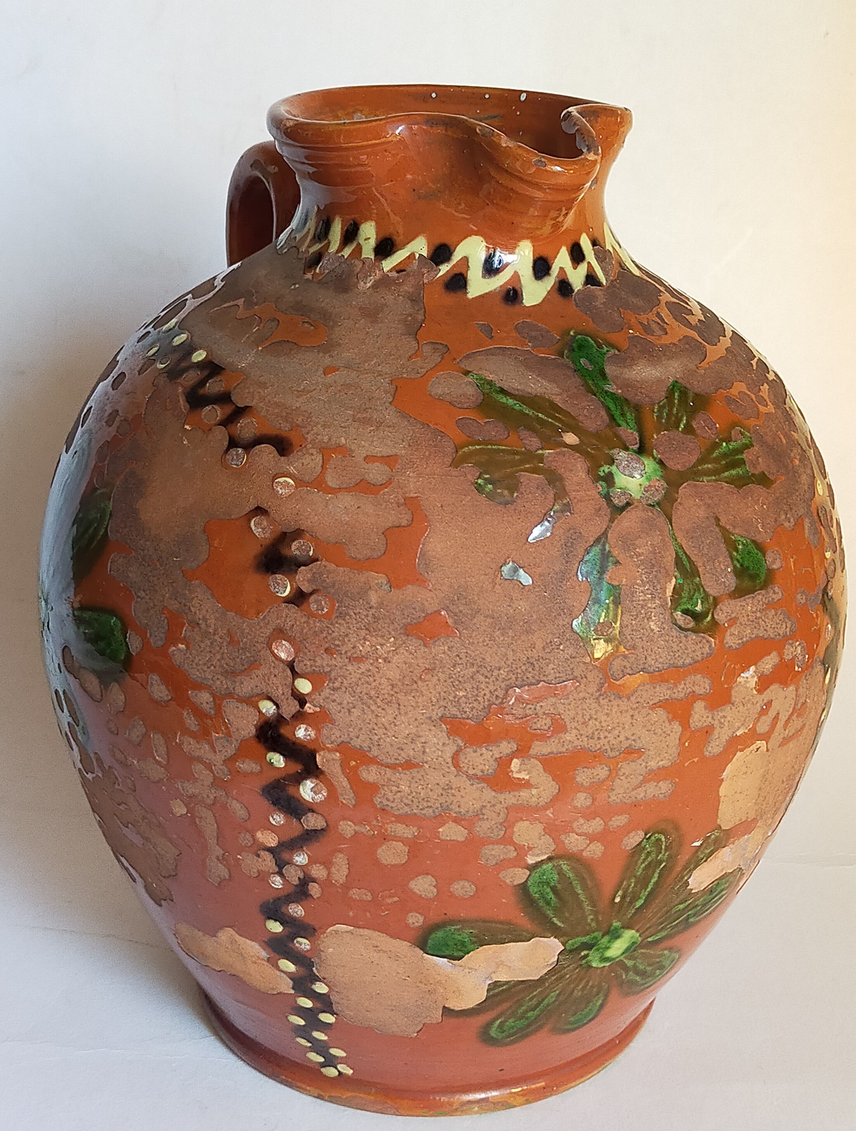 Hertz annecy pottery with beak and old cove early twentieth