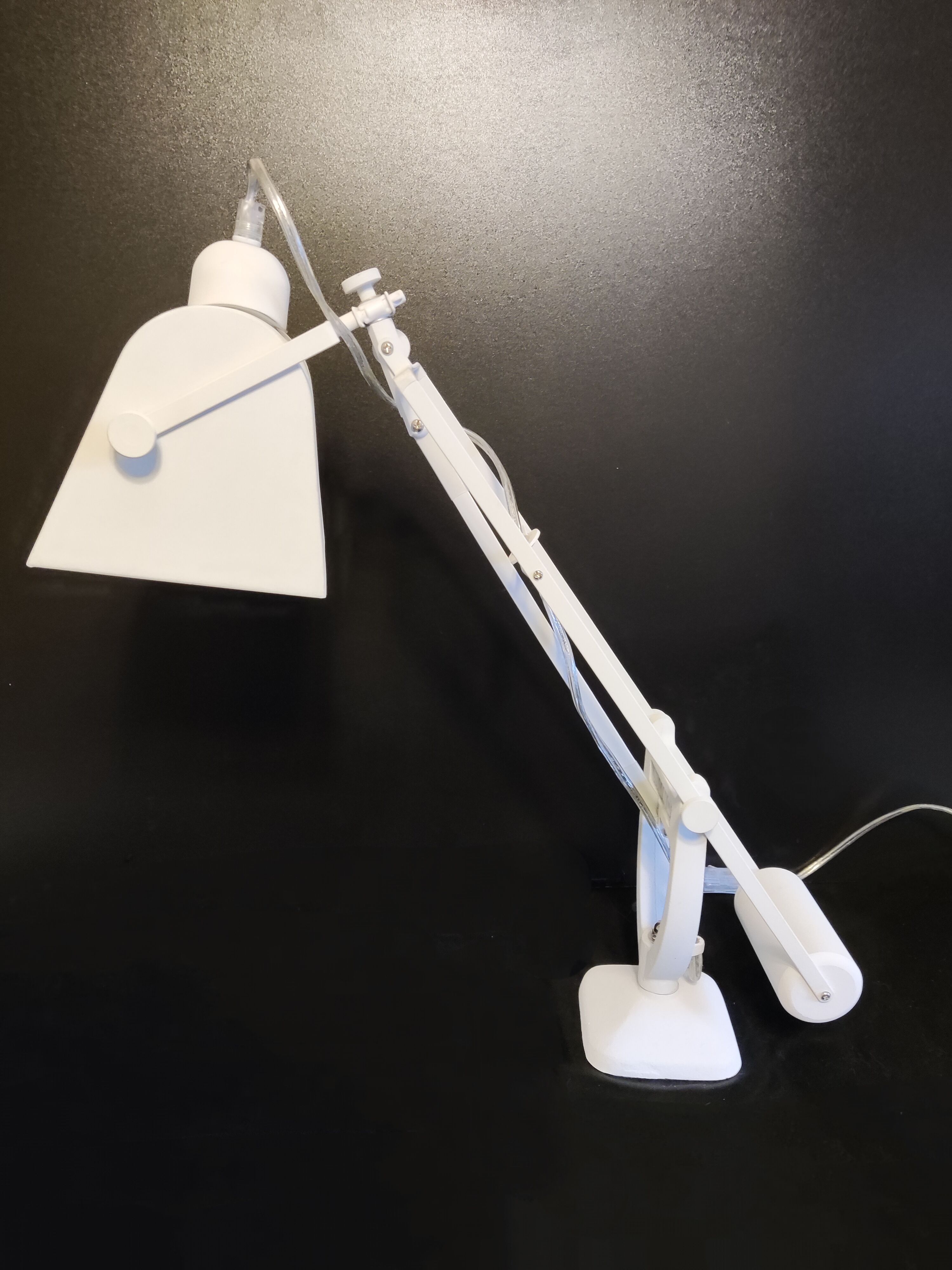 Muno industrial lamp