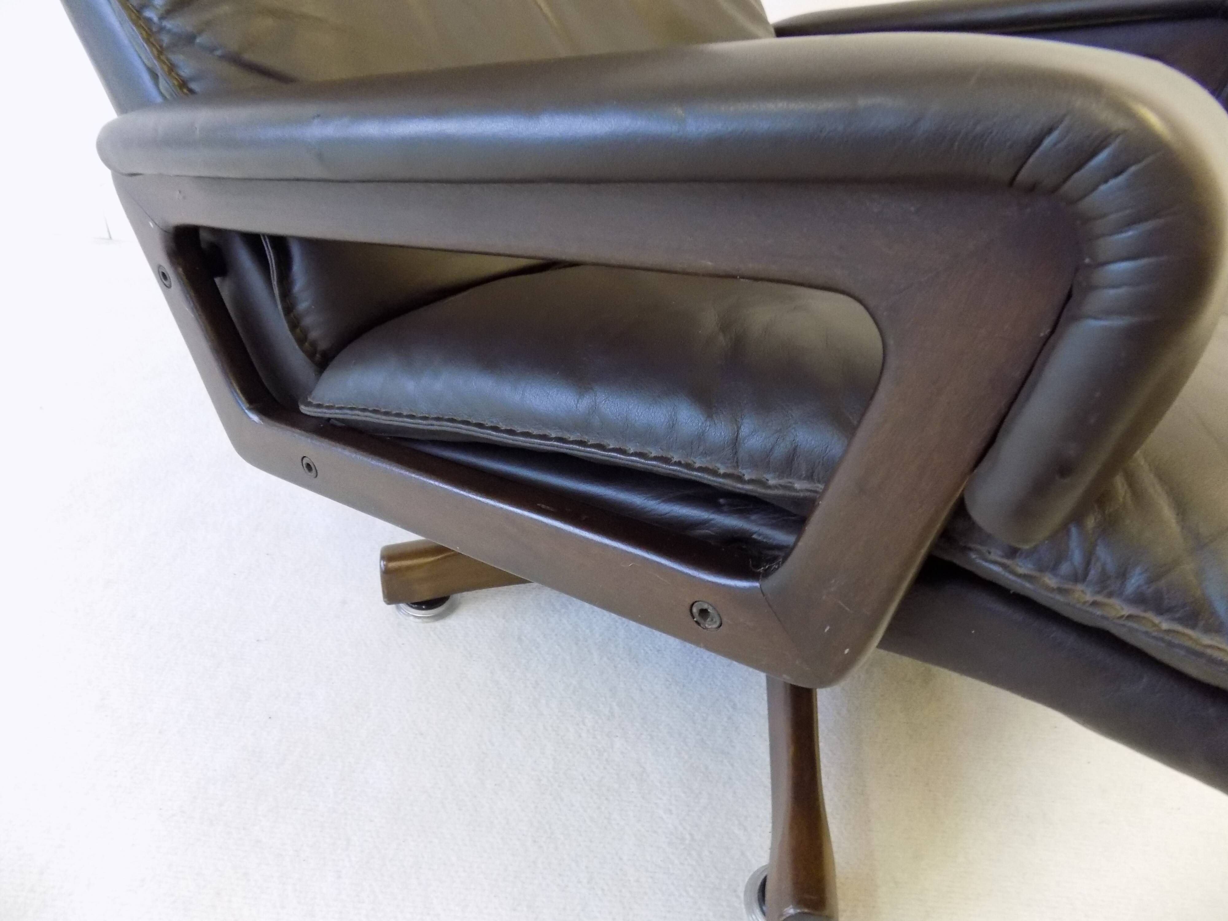Strässel King chair brown leather armchair by Andre Vandenbeuck for WK