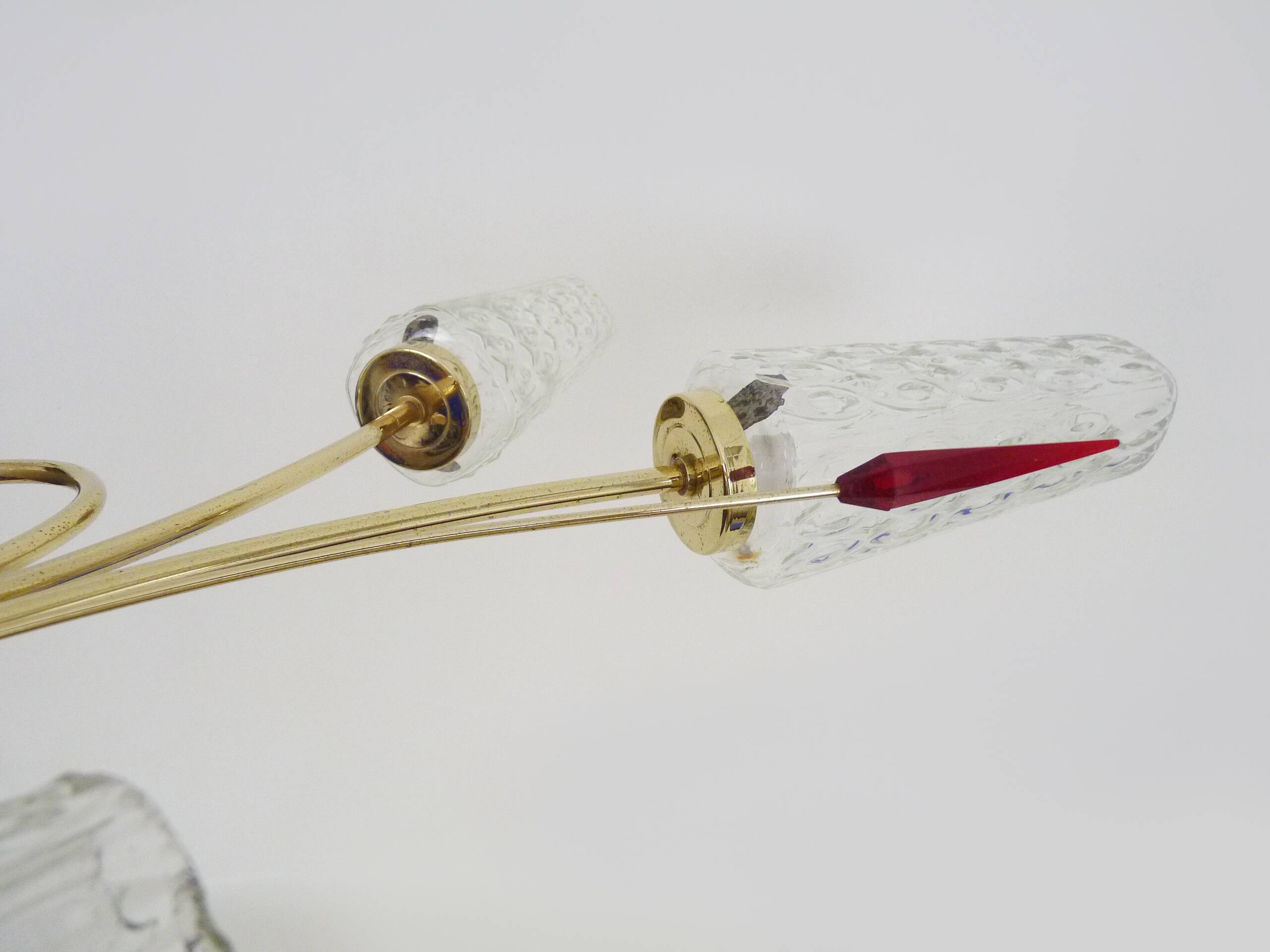 Antique chandelier with 6 branches, 2 red arrows, brass and diamond glass tubes. 70s