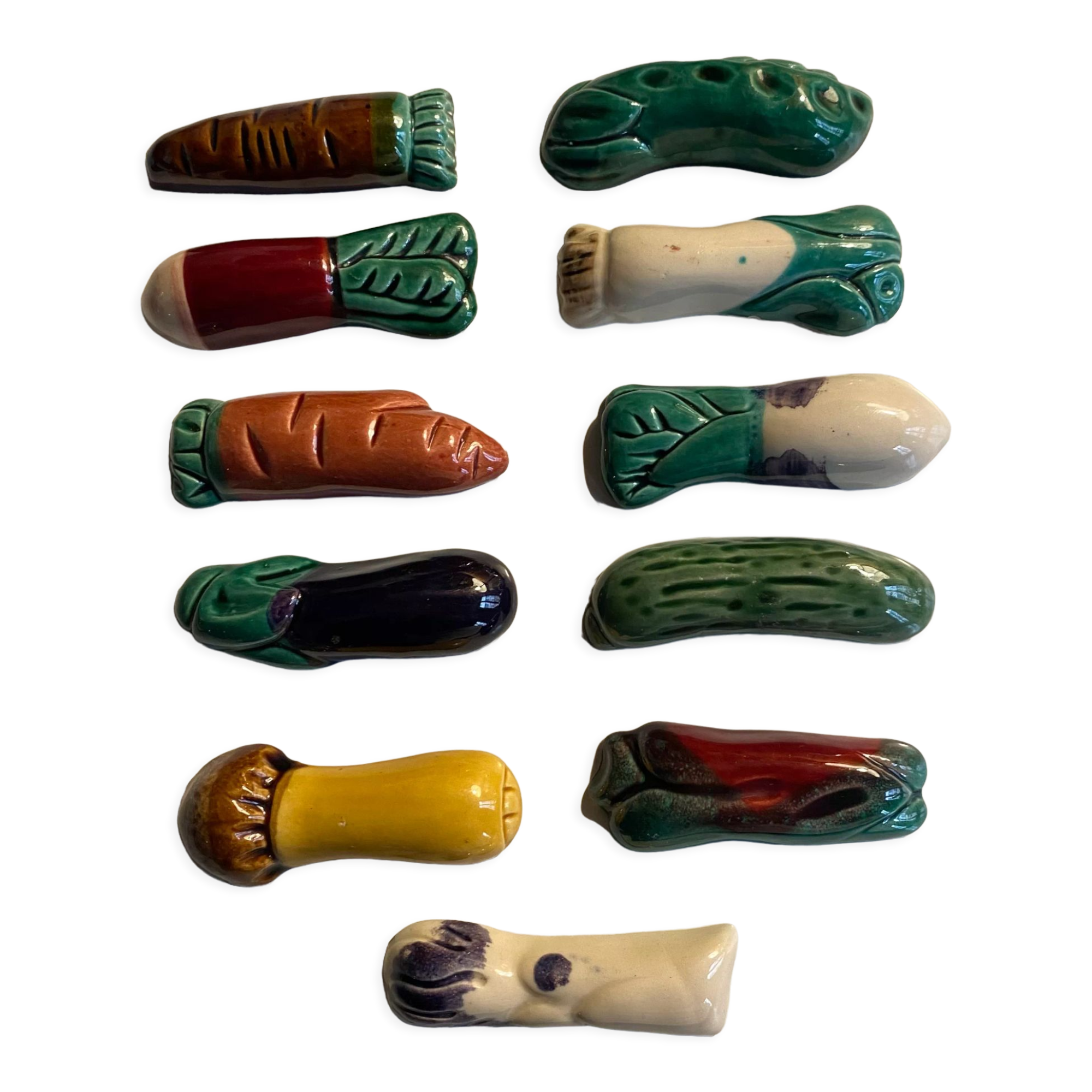 Ceramic vegetable knife holder