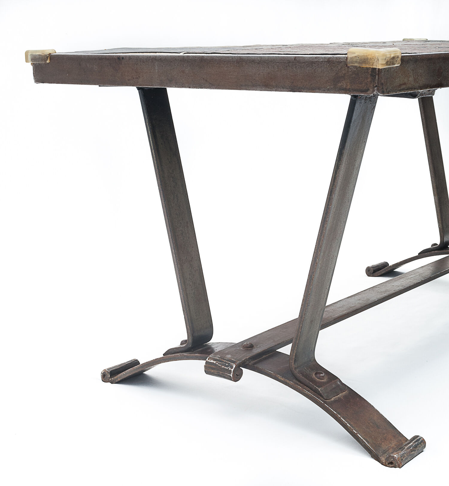 Table basse en fer forgé et ardoises, 1950