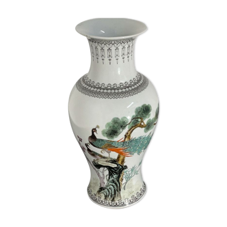 Chinese porcelain vase
