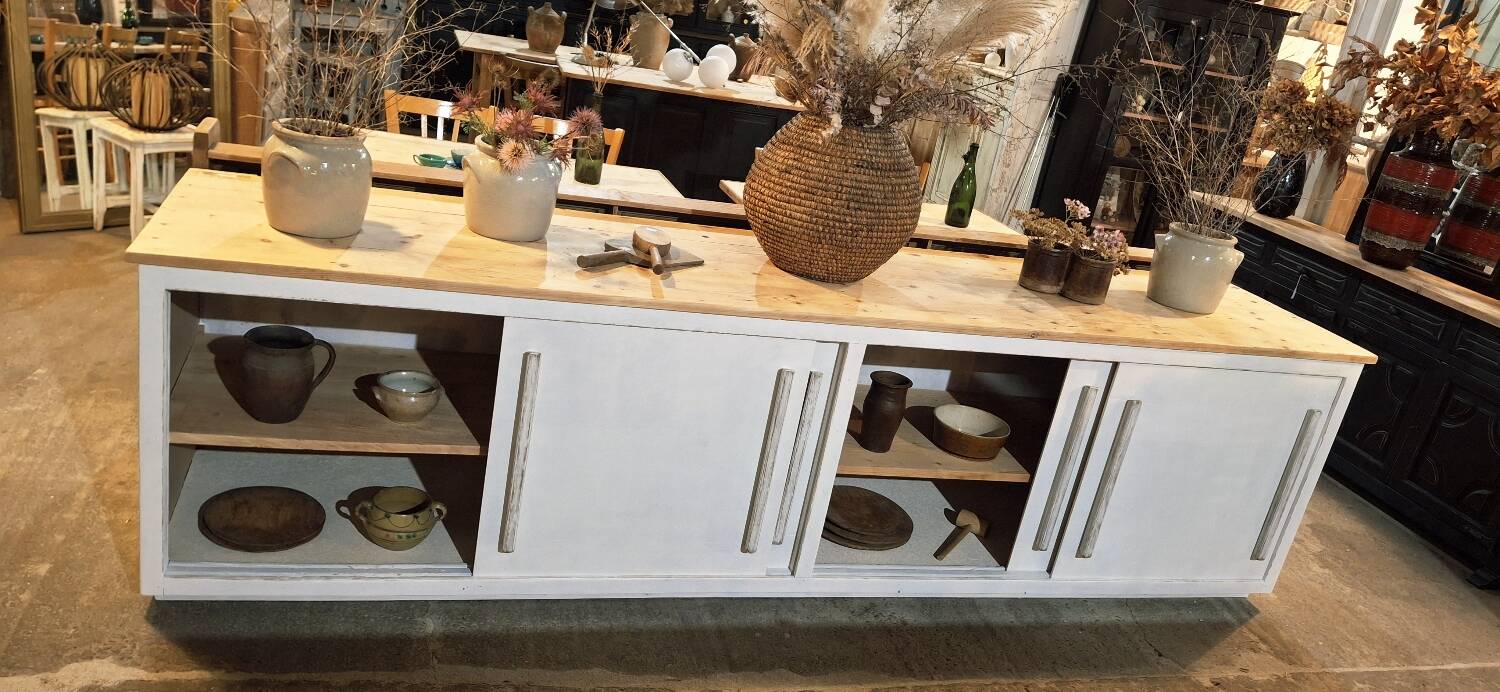 Trade furniture, sideboard