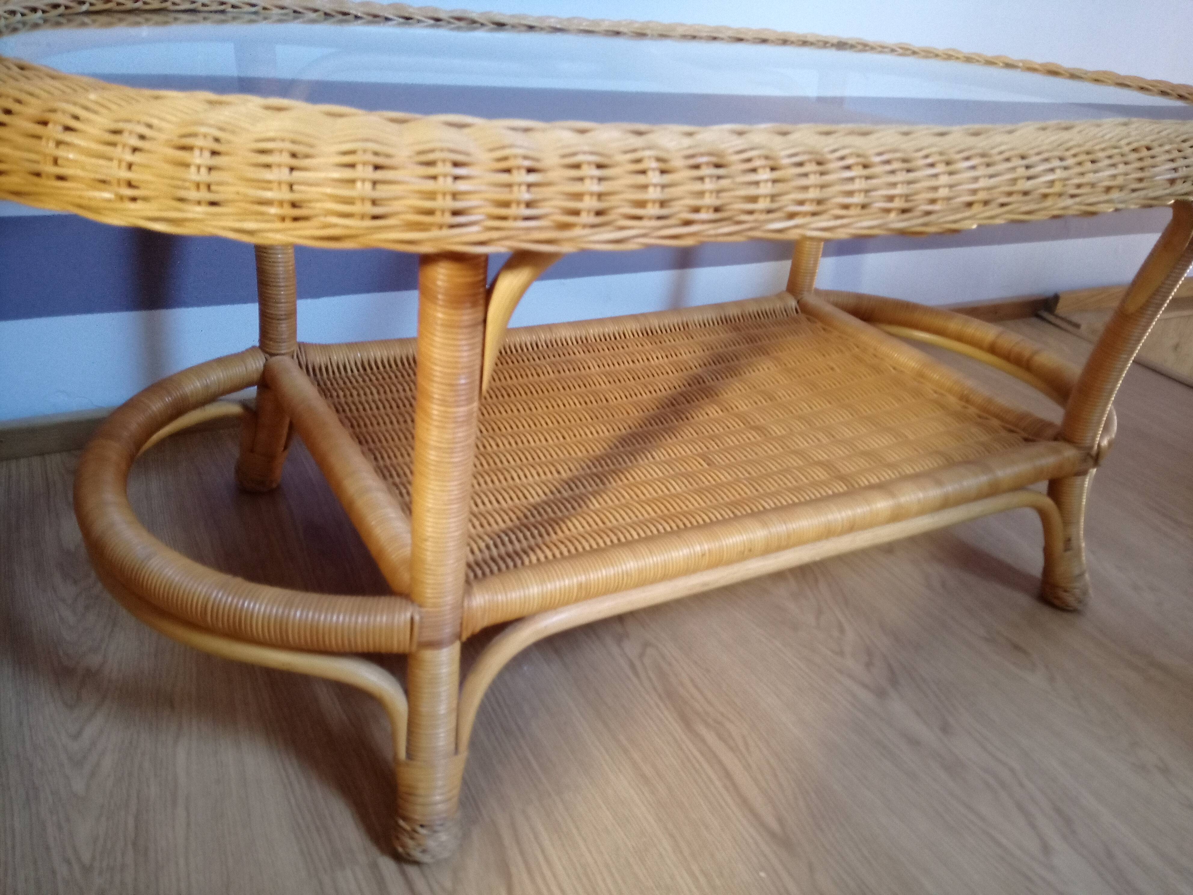 Vintage wicker coffee table and transparent glass tray