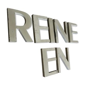 Zinc letters