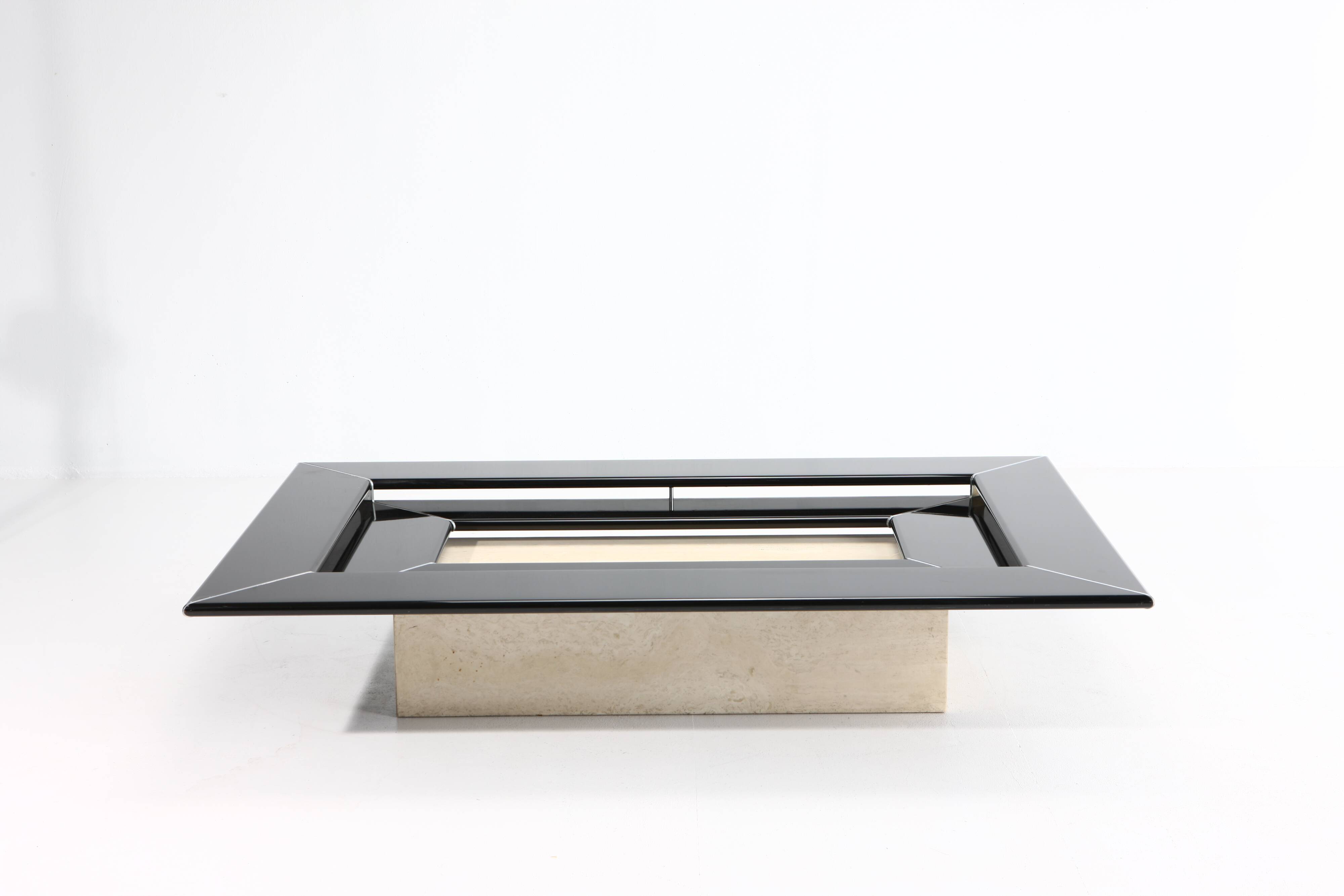 Re Quadro Coffee Table in Travertine and Lacquered Wood by Paolo Piva