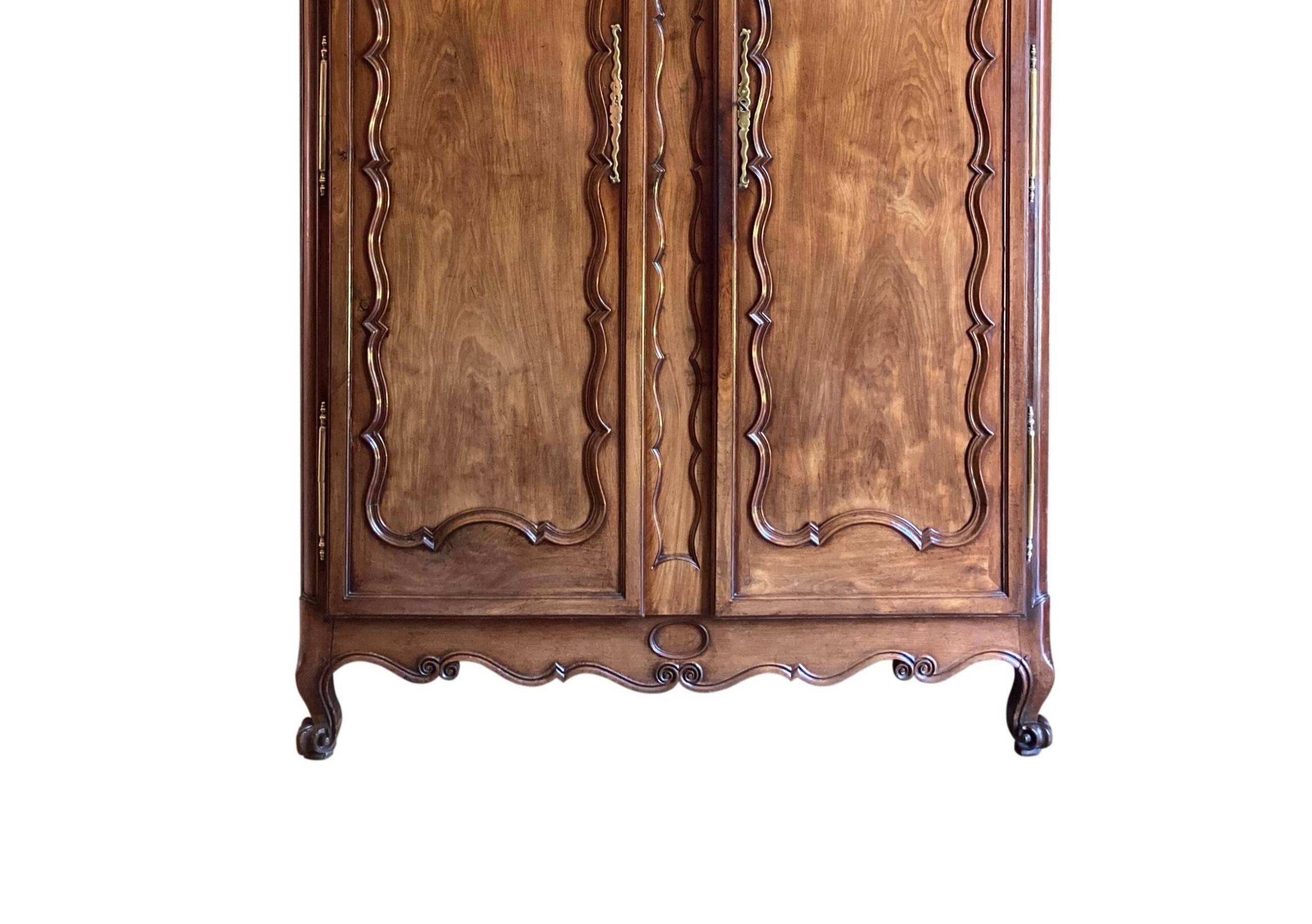 Mahogany port cabinet Nantes 18th century