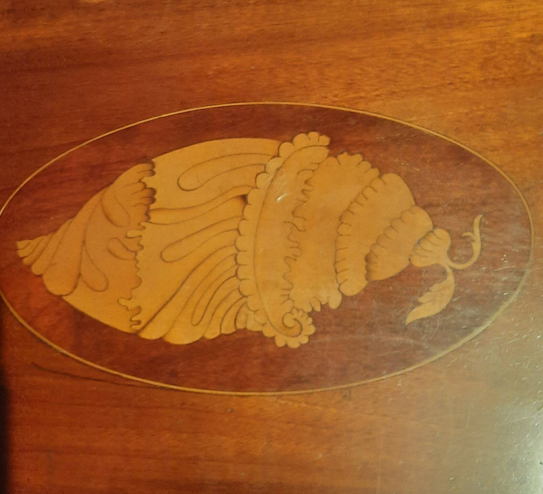 English 2-tier mahogany pedestal table