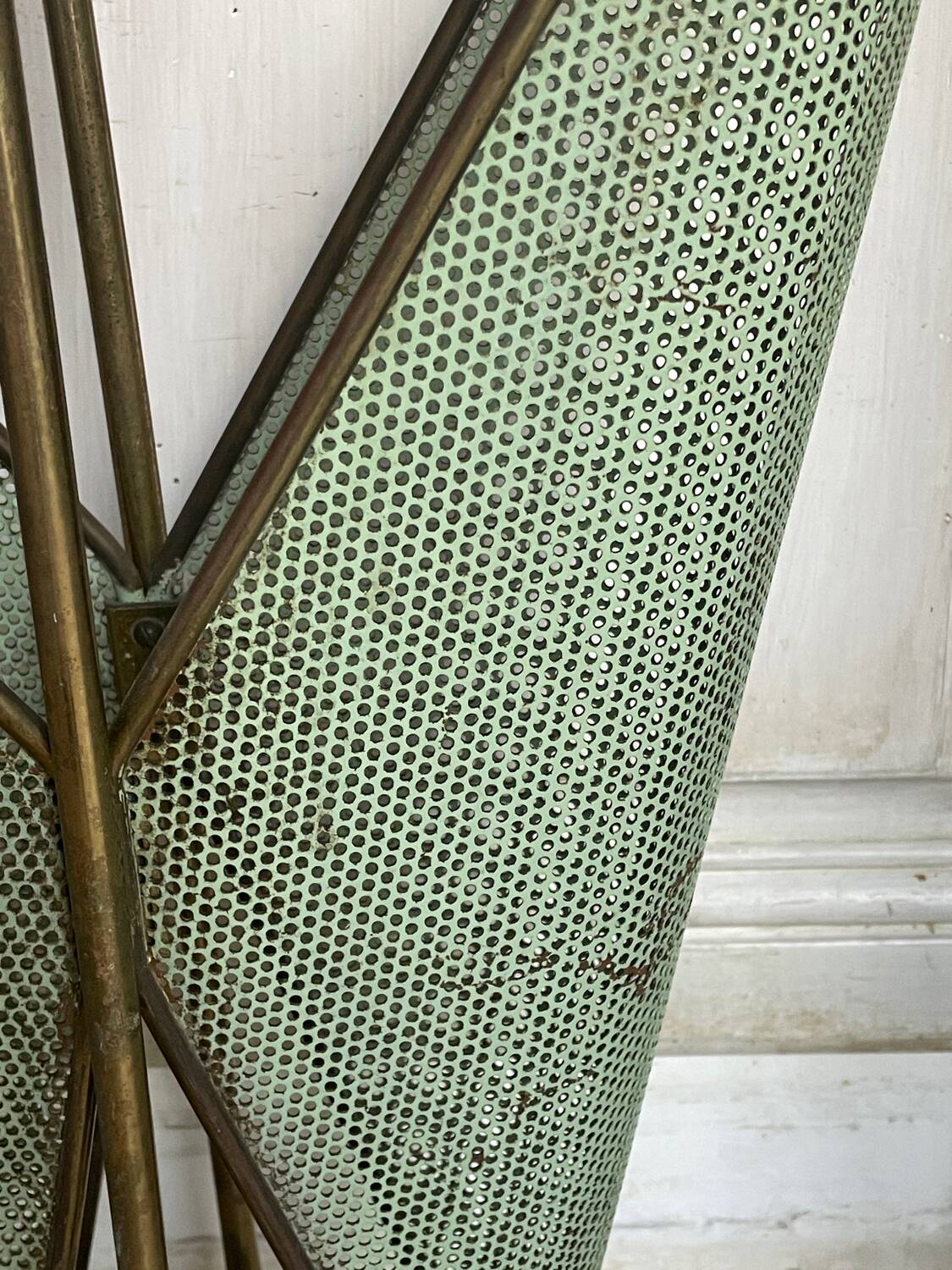 Porte-parapluie style Mathieu Matégot, 1950