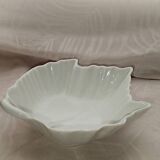 Numbered porcelain leaf pocket emptier