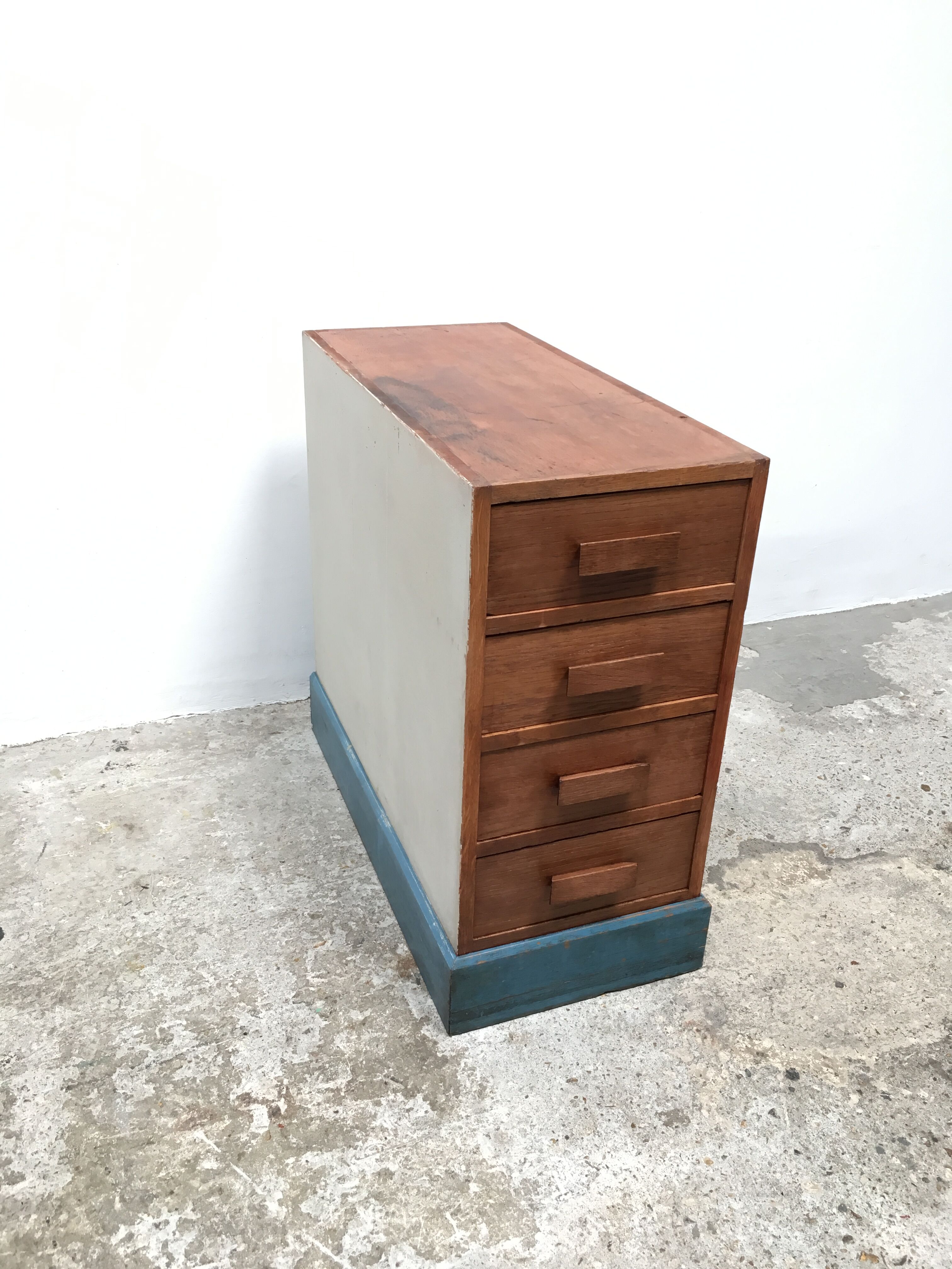 Block of 4 drawers office