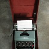 Machine à écrire Olivetti Studio 44  vintage