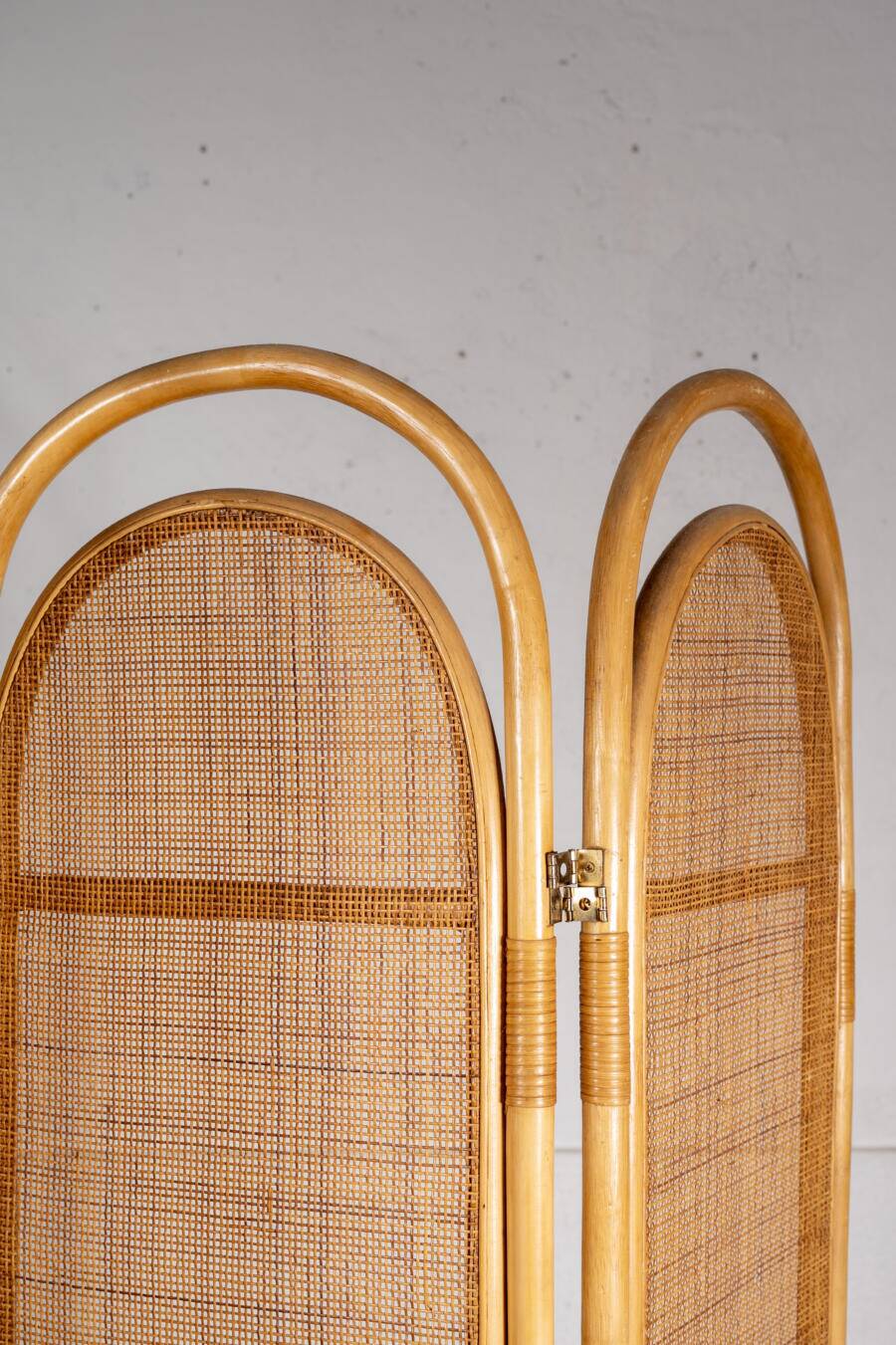 Italian cane and bamboo screen from the 1960s