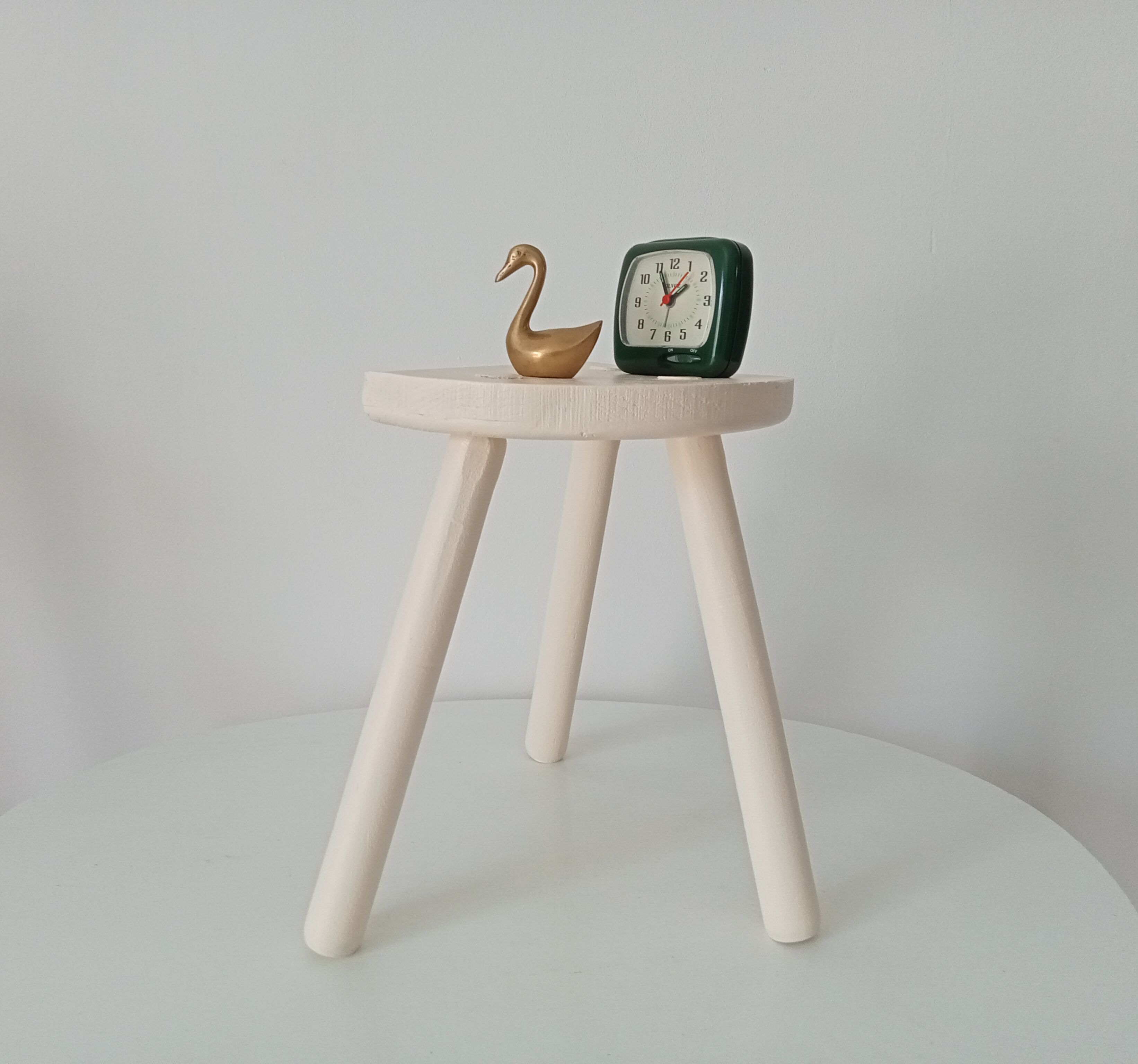 Vintage tripod stool