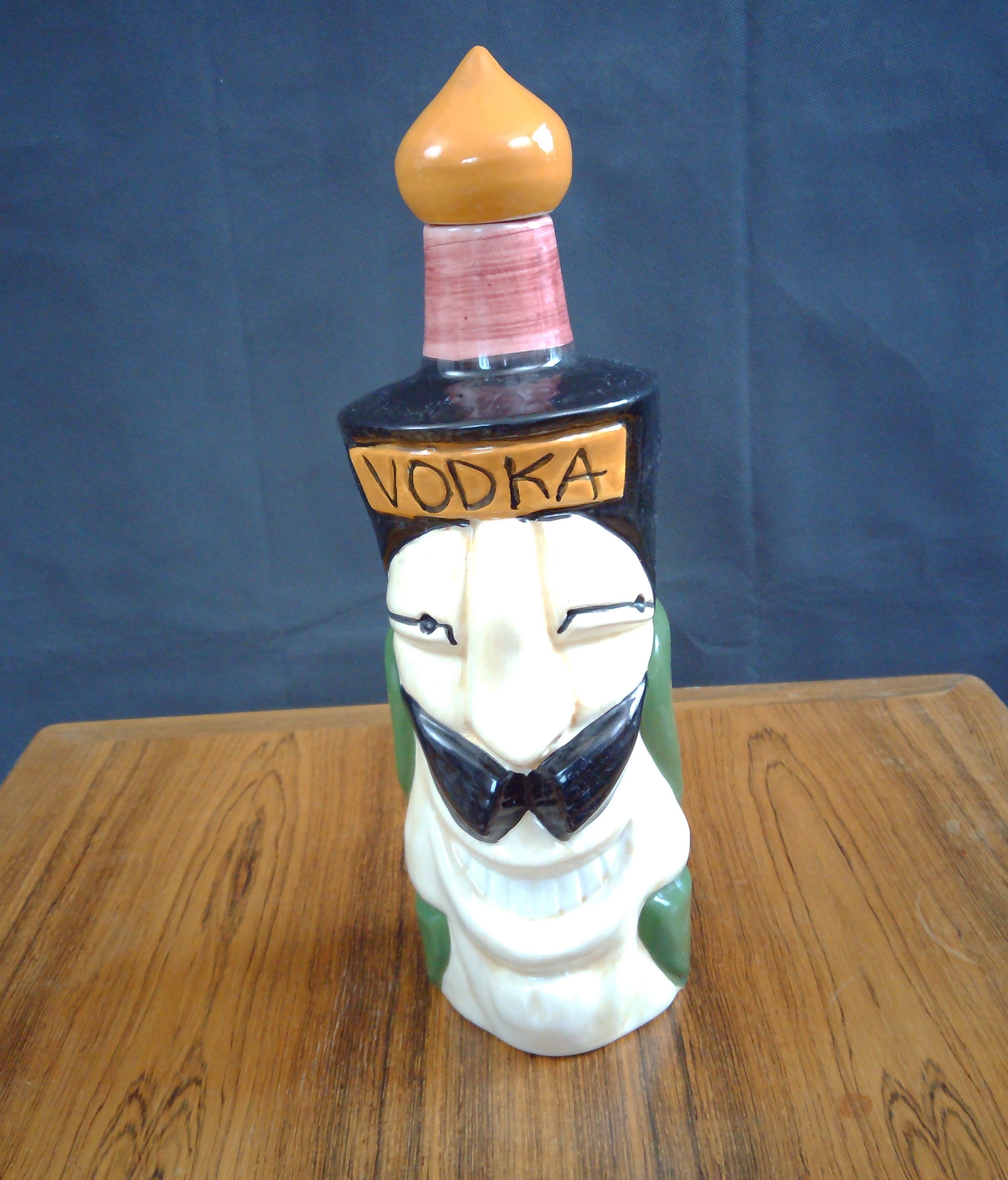 Vodka carafe JIE Gantofta, Sweden 1980