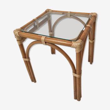 Square rattan coffee table with vintage mirror tray
