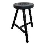 Tripod stool with spool legs