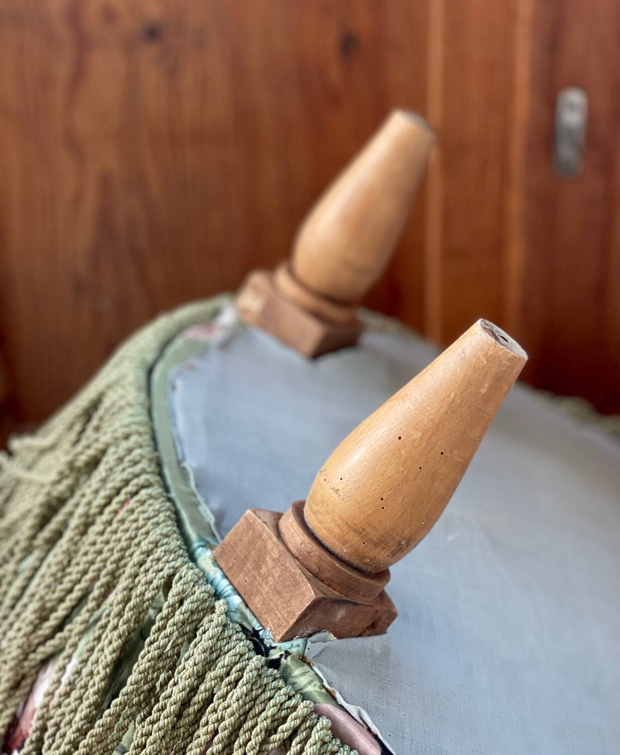 Napoleon III toad armchair