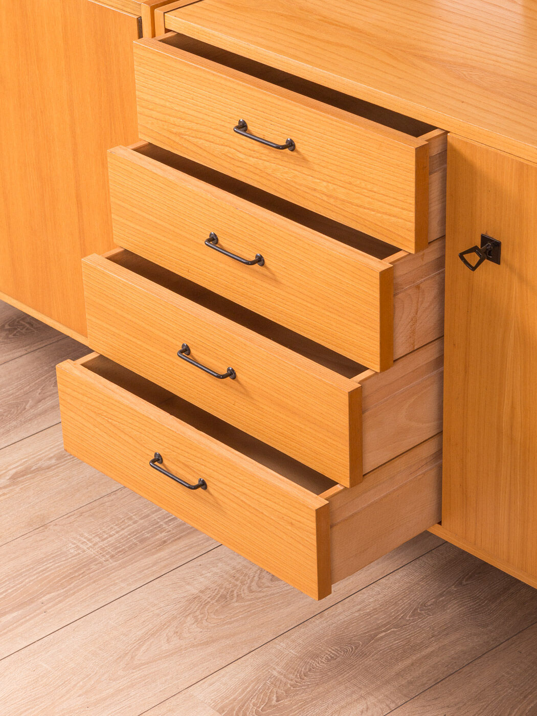 Wall unit Omnia by Hilker from the 1960s