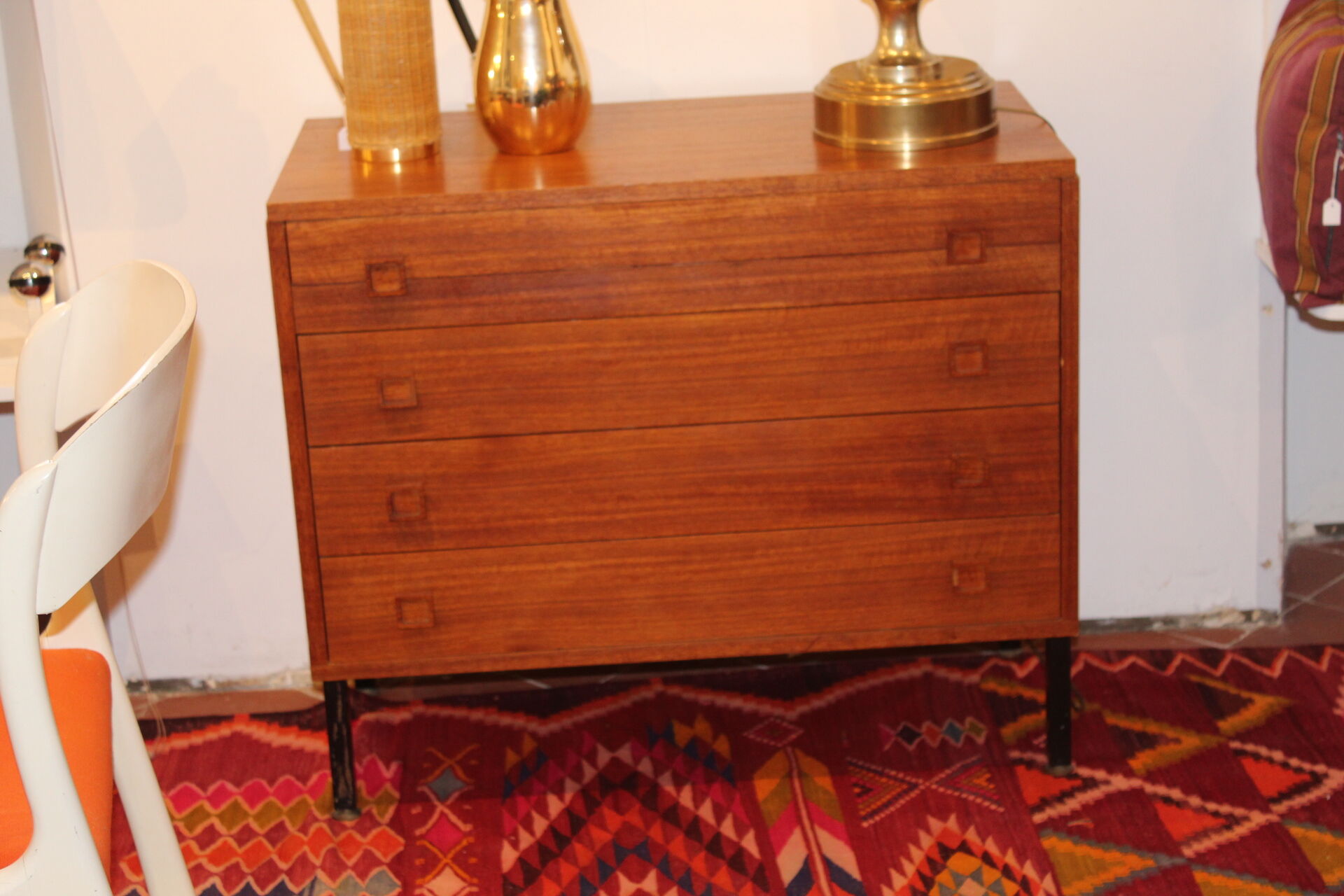 Chest of drawers dressing table years 70